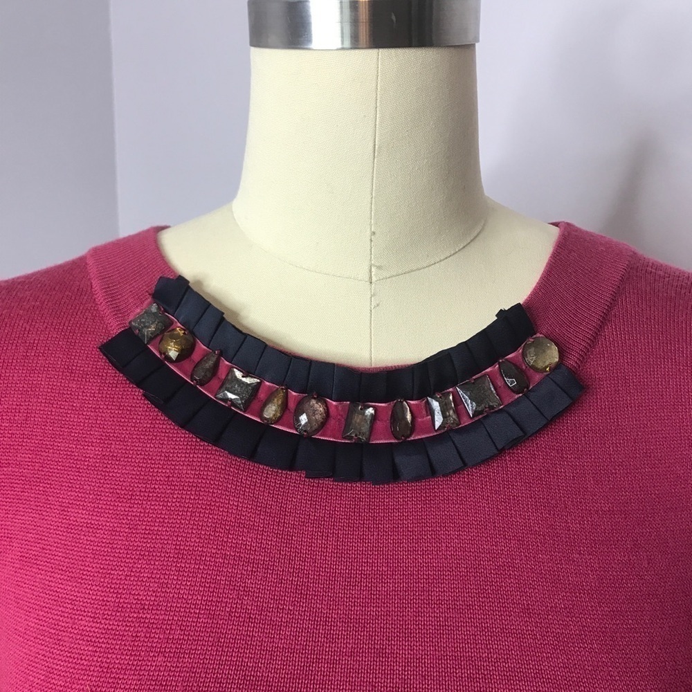 Boden Pink Knit Dress- Ruffle Gem Collar- Size 6 - Picture 2 of 6